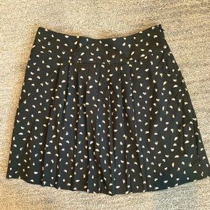 Loft pleated black skirt with feather design